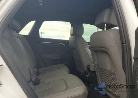 2024 Audi Q3 Premium S Line 45 z USA, uszkodzony, nr VIN WA1DECF3XR1061413